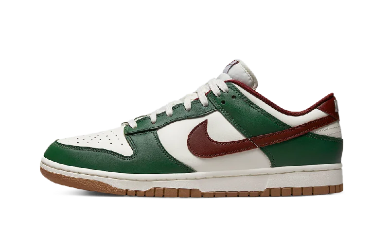 Nike Dunk Low Gorge Green