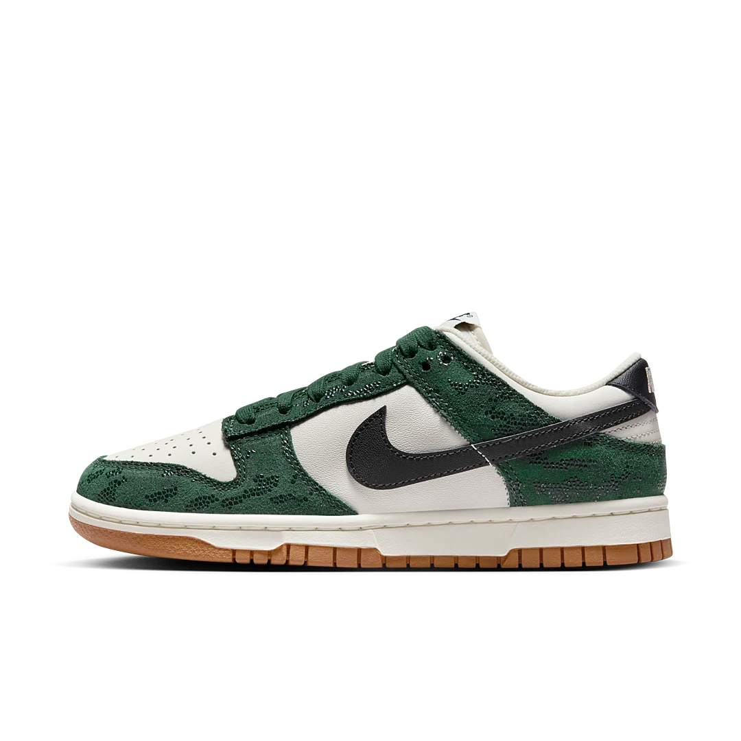 Nike Dunk Low Green Snake