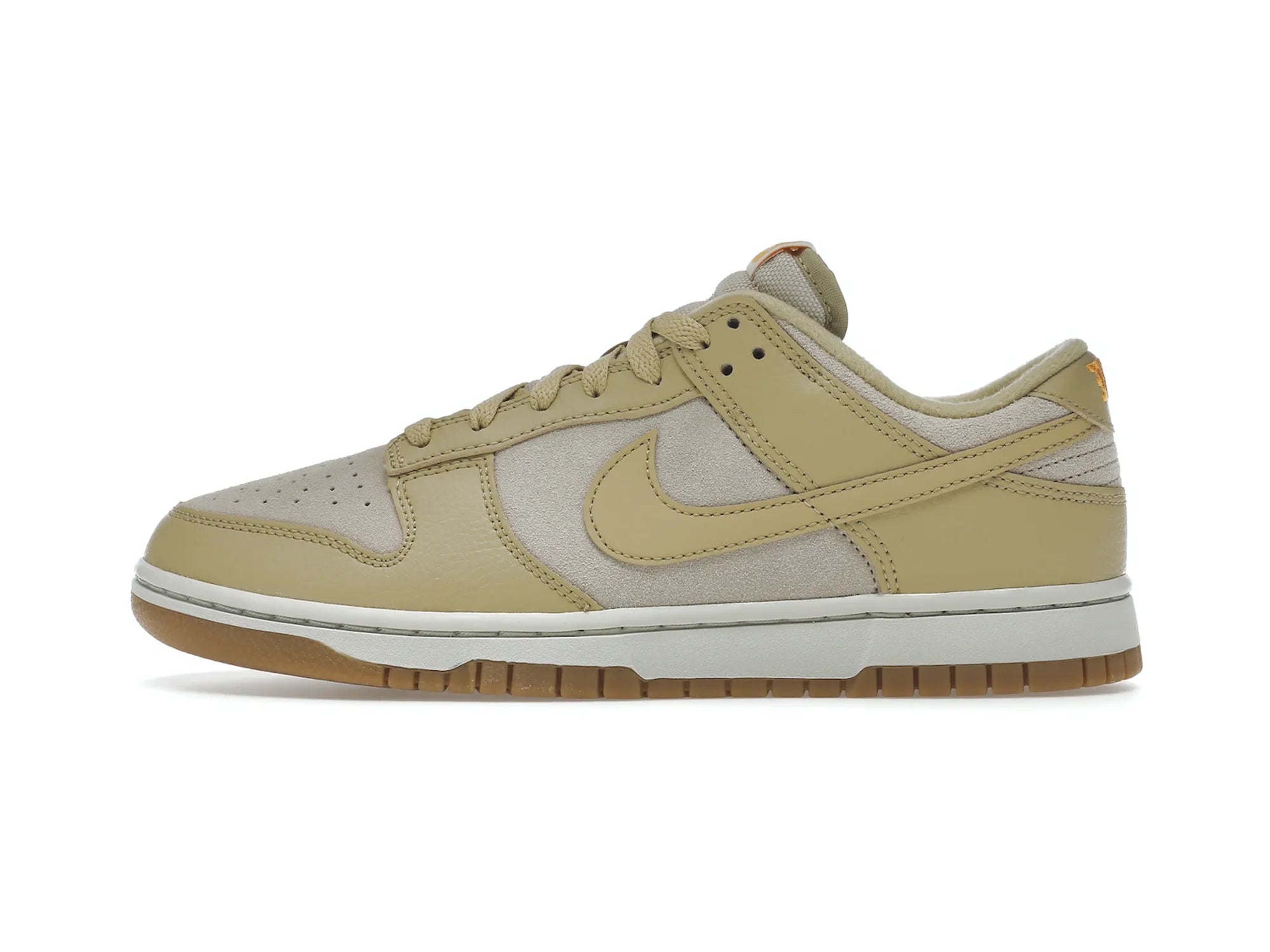 Nike Dunk Low "Khaki Gum"