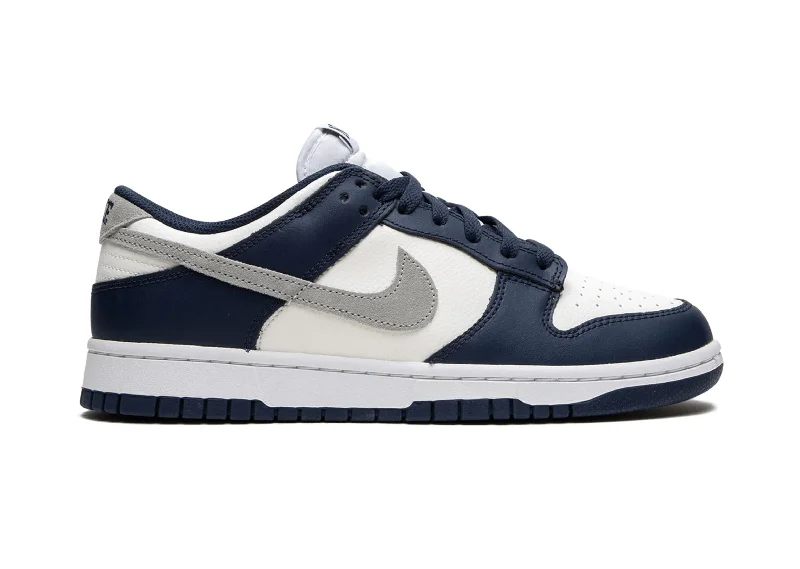 Nike Dunk Low Midnight Navy