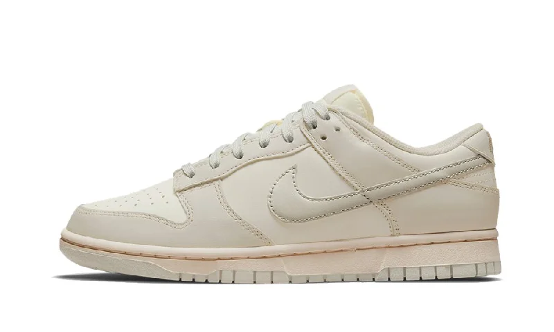 NIKE DUNK LOW "SAIL LIGHT BONE" WMNS