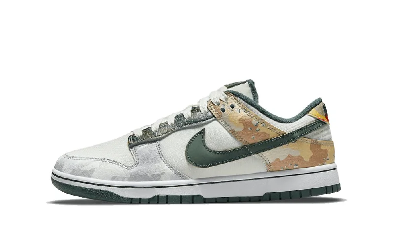 NIKE DUNK LOW  SAIL MULTI-CAMO GS