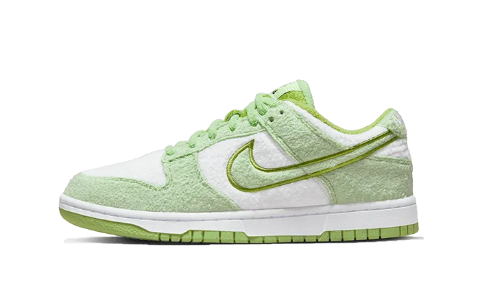 Nike Dunk Low Se Fleece Green