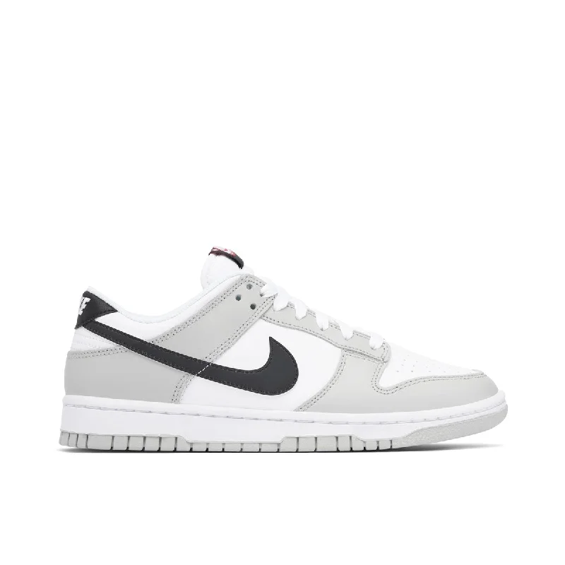 Nike Dunk Low SE