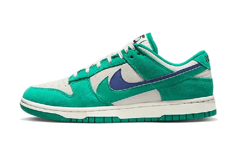 NIKE DUNK LOW SE NEPTUNE GREEN