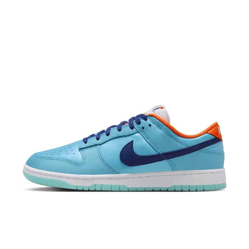 Nike Dunk Low SE