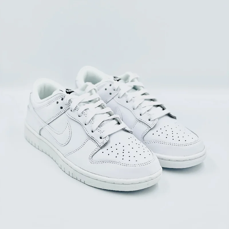 Nike Dunk Low Triple White